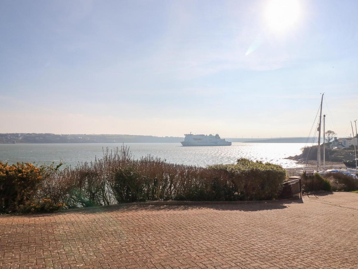 Villa Oakdene à Milford Haven Extérieur photo